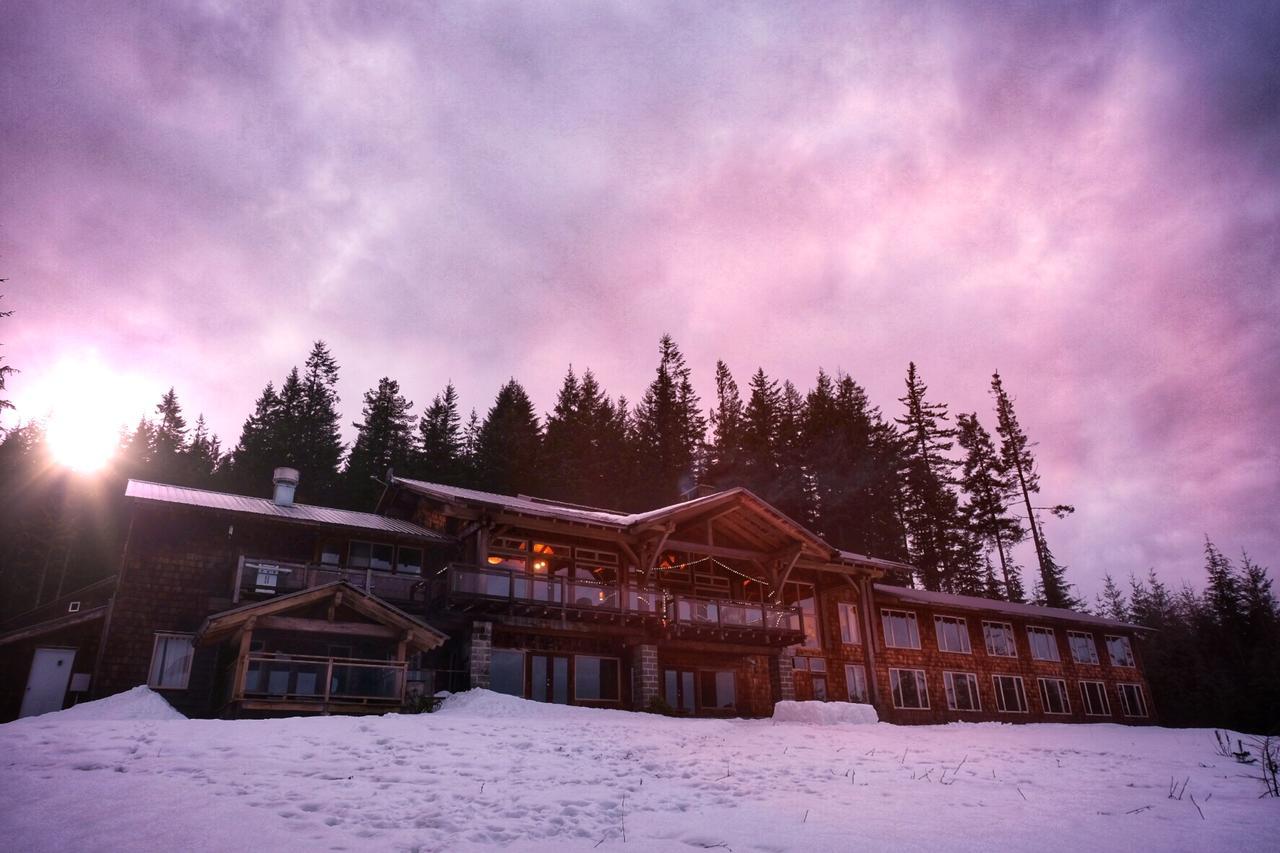 Wood Mountain Lodge Courtenay Exterior photo