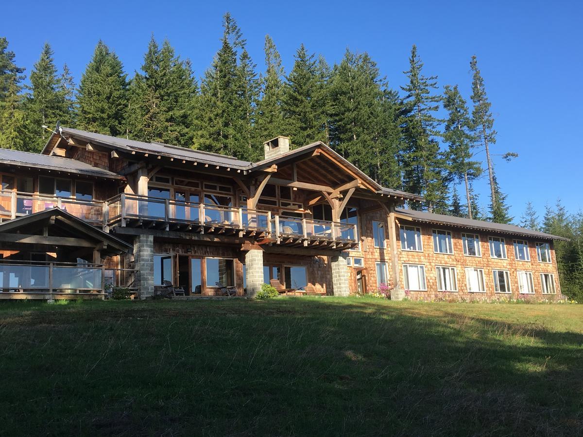 Wood Mountain Lodge Courtenay Exterior photo